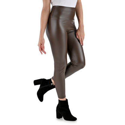 Leggings afelpados de vinipiel en Café